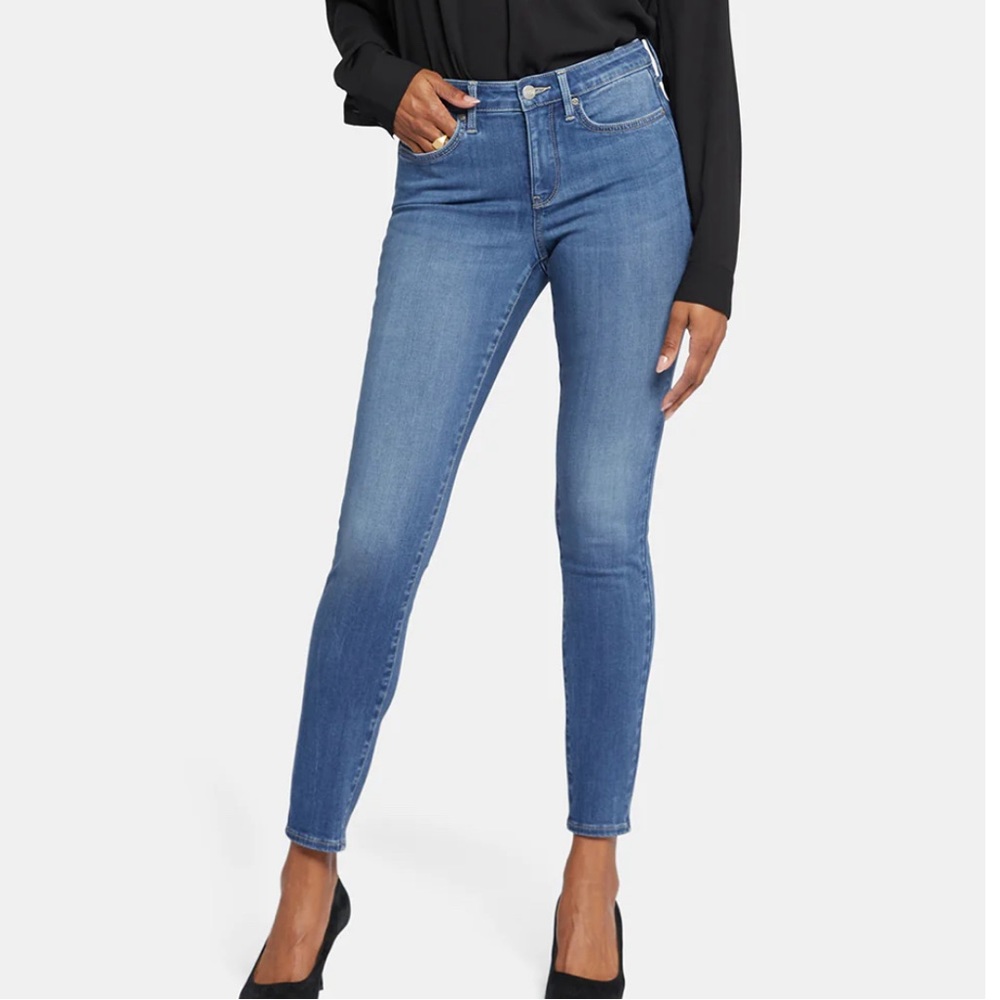 NYDJ Ami Skinny Jeans in Sure Stretch® Denim